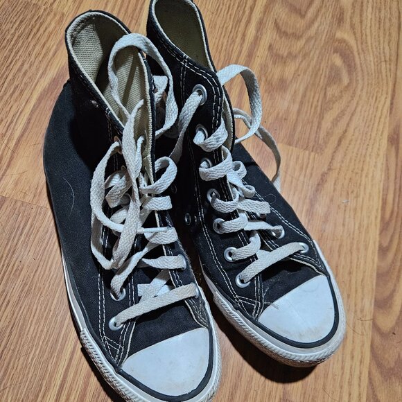 Converse sneakers 7 - Picture 1 of 3